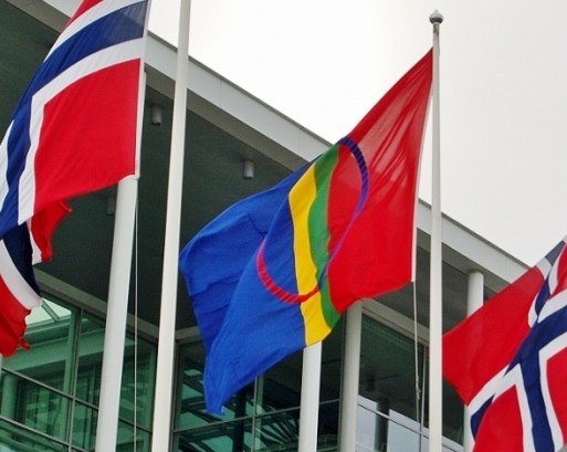 flagg1280x851fotohildekateriksen